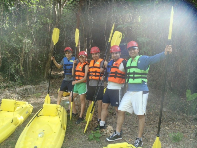 Grupo de kayak